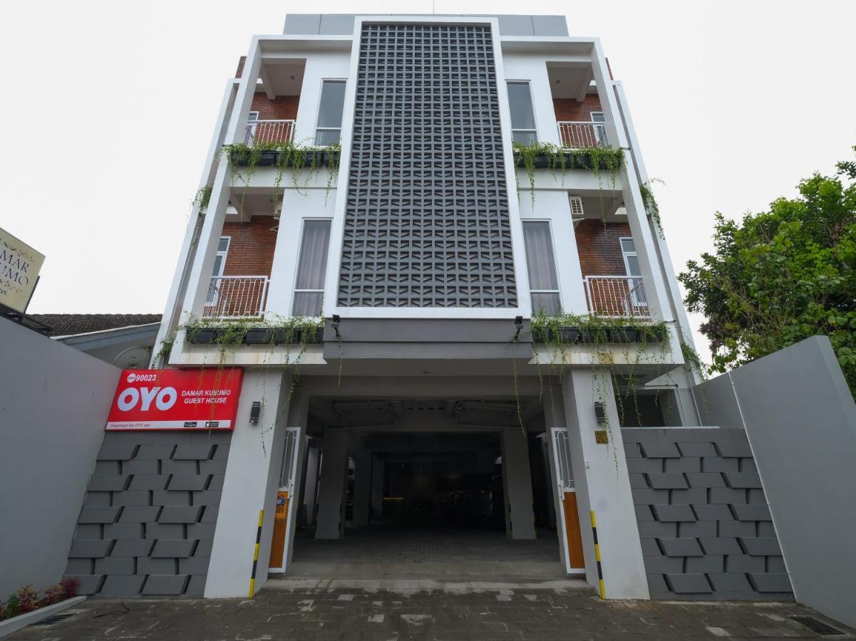 Super Oyo Collection O 90023 Damar Kusumo Guest House Maguwo Exterior photo