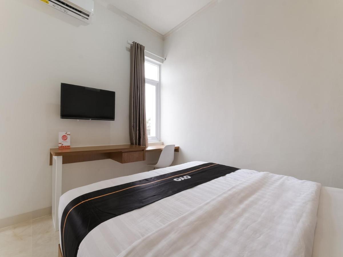 Super Oyo Collection O 90023 Damar Kusumo Guest House Maguwo Exterior photo
